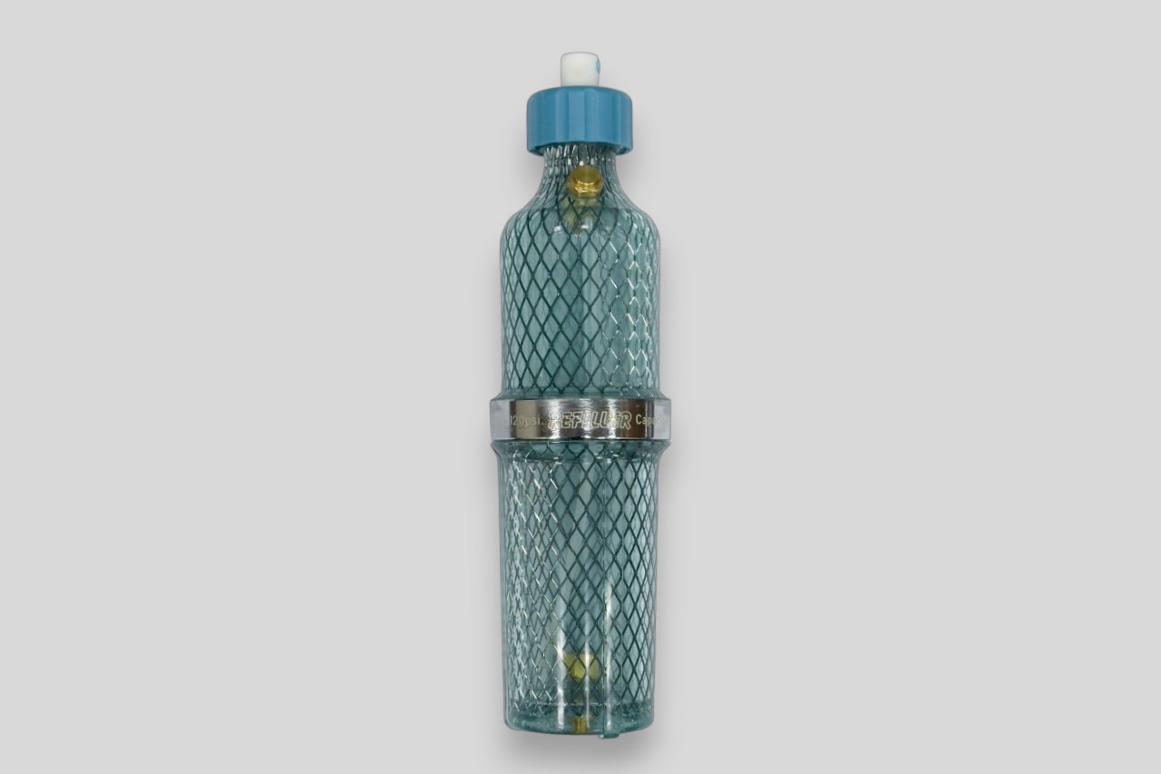REFILLABLE SPRAY CANーPLASTIC VERSION